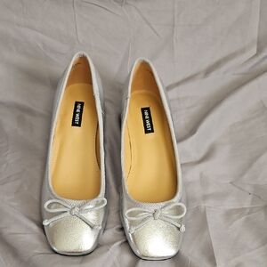 Nine West Silver Ballet Flats